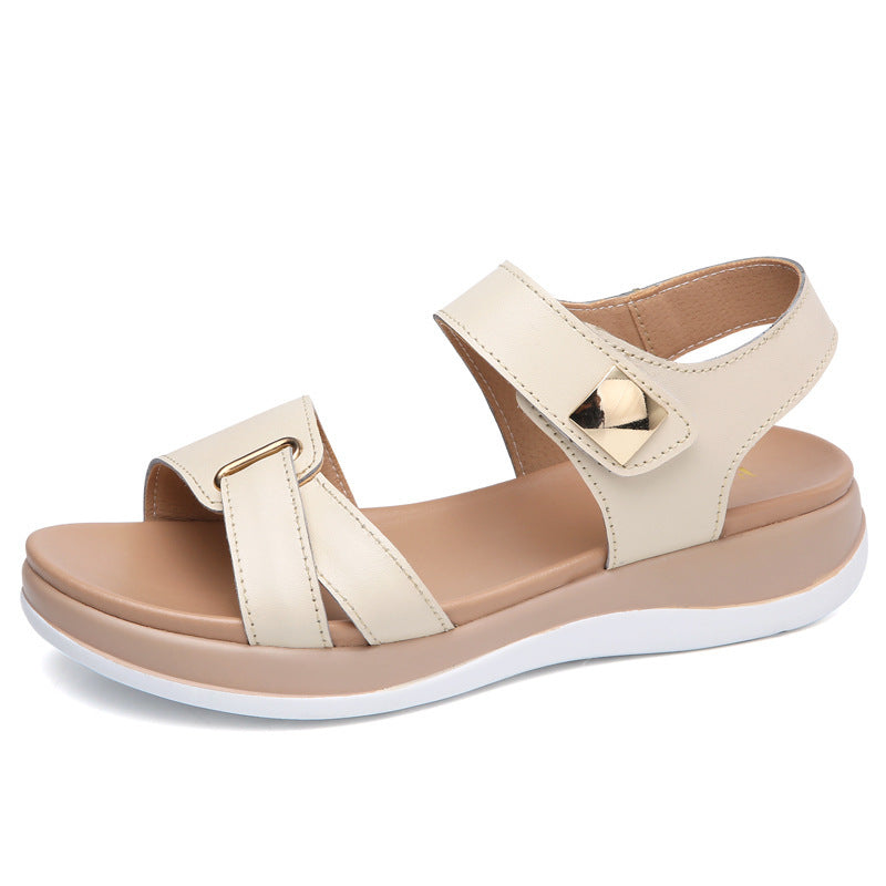 Physical Store Quality Sandals For Female Students