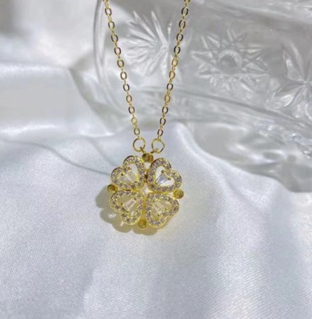 Wear More Magnet Love Four-leaf Clover Necklace